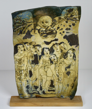 Lies Cosijn (Mojokerto, 1931 – 2016 Petten), drawing on ceramic, of a group of women in summer clothes with an original wooden stand. - Lies Cosijn