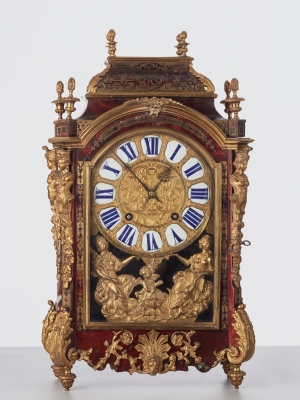 A beautiful French late Louis XIV ‘Religieuse’ mantel clock by Bonneual, circa 1700