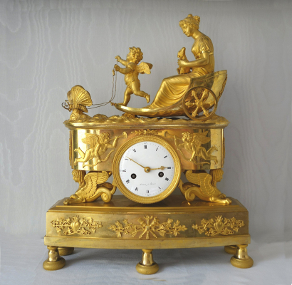 Chariot clock of the alliance between Psyché and Cupid (soul and love)/ butterfly chariot, by Arnoux à Paris, ca. 1810.