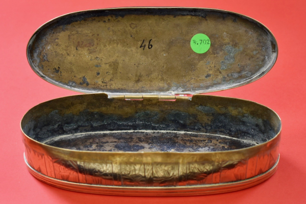 Antique Dutch 18th Century Engraved Brass Oval Tobacco Box Hart 7947