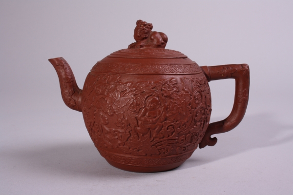 Nice red clay Yixing teapot