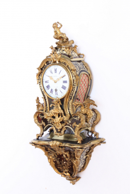 A small French Louis XV Boulle bracket clock, Melot A Paris, circa 1750.