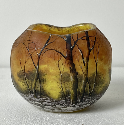 Daum Nancy – A winter landscape vase. With an extraordinary refined etched and enameled decoration of trees covered in snow. - La cristallerie Française Daum La cristallerie Française Daum