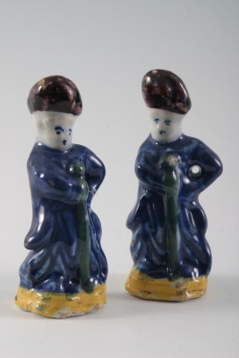 Pair Polychrome Delft Figures