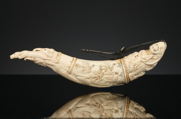 Mughal ivory powder horn