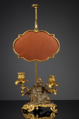 Verguld Bronzen Louis XV Tafelkandelaar met Magot