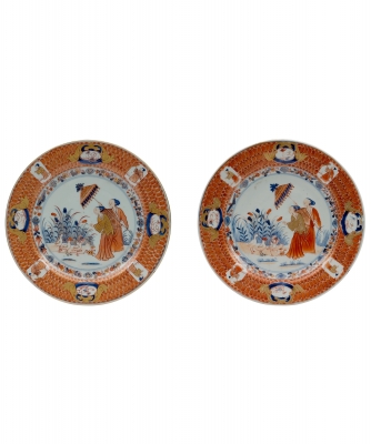 A Pair of Pronk Dishes depicting 