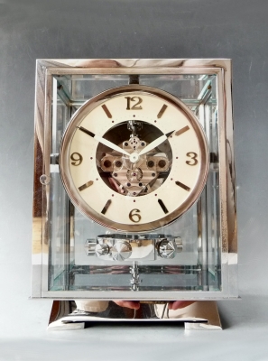 A fine Art Deco model Atmos clock, chrome  no 5227, by Jean Leon Reutter, circa 1930