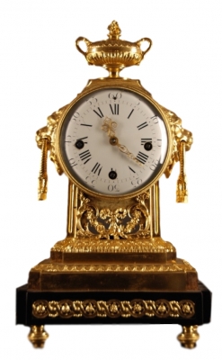 M59 Louis XVI mantel clock Petite Sonnerie striking