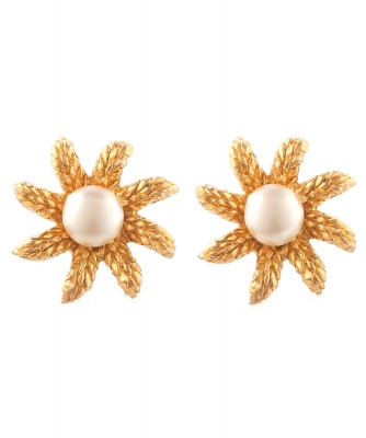 Chanel Clip-On Earrings Ear of Wheat in Gilt Metal and Glass Pearl - Chanel