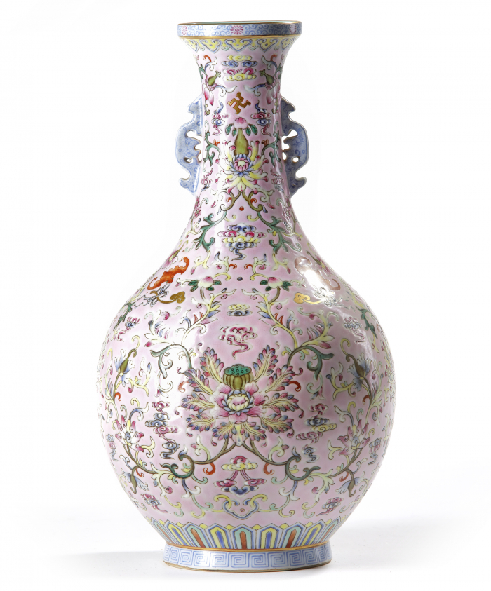 A CHINESE PINK-GROUND FAMILLE ROSE VASE | OAA